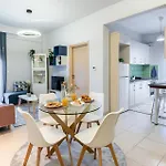 Dream House * Saloniki